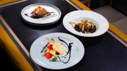 Kolaborasi Magnum dan ARTOTEL TS Suites Surabaya Hadirkan Menu Spesial