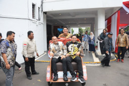 DPRD Nilai Becak Listrik Presiden Prabowo Bantu Ekonomi Lansia Surabaya