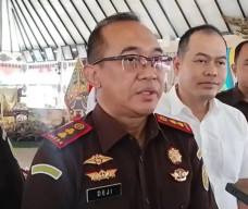 Baru Tiga Bulan Menjabat, Kajari Magetan Dezi Septipermana Dicopot