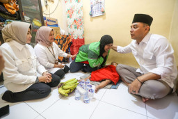 Wali Kota Eri Datangi Rumah Ibu Ojol Viral, Ajak Ubah Nasib Lewat Padat Karya
