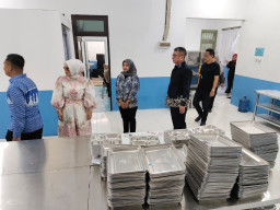 Dapur Bergizi Perdana di Sukomanunggal Resmi Beroperasi, Ribuan Pelajar Siap Nikmati MBG