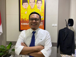 Arif Fathoni Nilai Adies Kadir Layak Sebagai Hakim MK