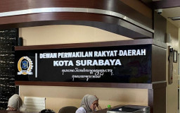 Menanti Siapa Saja Anggota DPRD Surabaya yang Jadi Tersangka Kasus Bimtek