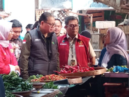 Jelang Ramadan, Satgas Pangan Polda Jatim dan Bapanas Sidak Pasar di Surabaya