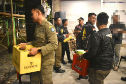 Nekat Sajikan Miras saat Bulan Puasa, 2 Restoran di Surabaya Dirazia