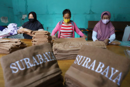 Dukung Ekonomi Kerakyatan, Pemkot Surabaya Perkuat Integrasi Hotel dan UMKM