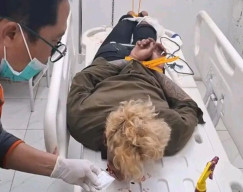 Anak Jalanan Bacok Pencari Rumput Lansia di Jombang, Pelaku Bonyok Dimassa