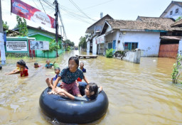 DPRD Jatim Soroti Peran Dinkes yang Tak Terlihat di Tengah Penanganan Banjir Pasuruan