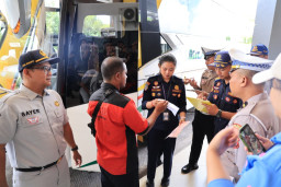 Pemkab Jember Perketat Pemeriksaan Bus Jelang Mudik Lebaran di Terminal Tawang Alun