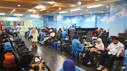 Donor Darah Spesial Ramadan PMI Surabaya Tembus 6.200 Kantong