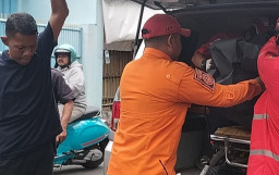 Profesor Perempuan Ditemukan Meninggal oleh DPR di Surabaya