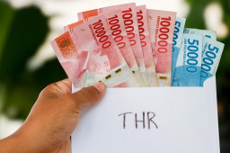 Rupiah Hari Ini Melemah 16.992 per Dolar AS, Berikut Detail Rinciannya