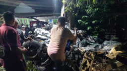 Tragedi Tengah Malam: Tronton Rem Blong Hantam Sedan, 4 Korban Tewas Termasuk Balita