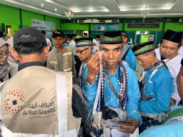 Hari ke-5 Penyelenggaraan Haji: 6.075 JCH Padati Embarkasi Surabaya, 5.252 Telah Diberangkatkan ke Tanah Suci