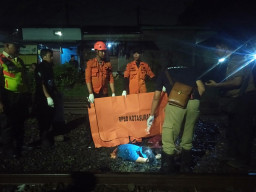 Wanita Misterius Tewas Ditabrak Kereta Api di Wonokromo Surabaya