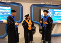 Guru Besar Universitas Ciputra Surabaya Soroti Paradoks Digital Indonesia