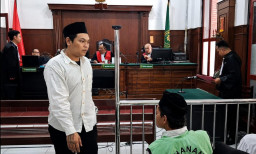 Anak Polisi di Surabaya Dituntut 10 Tahun Penjara dalam Kasus Sabu Jaringan Joko Tingkir