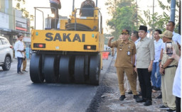 Komitmen Bupati Fawait dalam Perbaiki Jalan di Kabupaten Jember