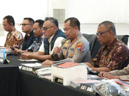 Sindikat Penipuan Online Internasional di Surabaya Terbongkar, Mayoritas WNA Cina