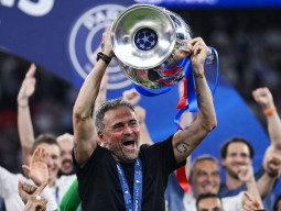 Luis Enrique Bawa PSG Raih UCL Dua Kali: Transformasi Tim Bertabur Bintang jadi Mesin Juara Eropa