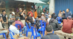Pedagang Pasar Pabean Surabaya Tolak Pembongkaran Stand Unggas, Minta Pembangunan IPAL
