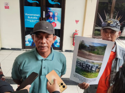 Pembangunan Lapangan Padel di Eastern Park Keputih Surabaya Diprotes Warga