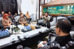 Bupati Sidoarjo Siapkan Revitalisasi Pasar Tradisional, Sistem Retribusi Digital Mulai Dikaji