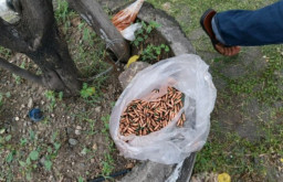 Proyektil Misterius Ditemukan di Depan SPBU Singkalan Sidoarjo