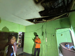 Diduga Akibat Gas Bocor, Rumah di Banjarsengon Jember Dilalap Api