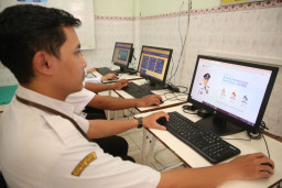 DPRD Minta Jalur Zonasi di Surabaya Lebih Realistis, Harus Prioritaskan Keluarga Miskin