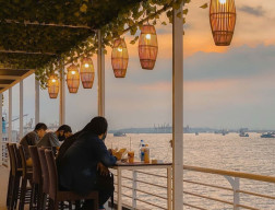 7 Tempat Nongkrong di Surabaya yang Cocok Buat Malmingan Bareng Pacar