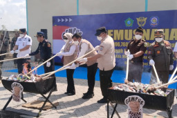 Bea Cukai Juanda Sidoarjo Musnahkan 9 Juta Rokok Ilegal Senilai Rp13,05 M