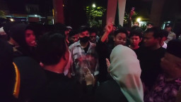 Demo Mahasiswa di Mojokerto Memanas, Saling Dorong hingga Blokir Jalan