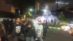 Aktivis Perempuan yang Orasi saat Demo Ricuh di Grahadi Surabaya Turut Diamankan