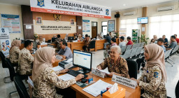 DPRD Surabaya Ingatkan Camat hingga Kepala OPD Tak Main-main dalam Pelayanan