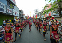 Kirab Budaya Mojo Bangkit, 1.080 Peserta Bangkitkan Peradaban Majapahit