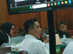 Sidang Korupsi BSPS Sumenep, Terdakwa: Ada Dana Rp3 Miliar ke Tenaga Ahli Anggota DPR RI