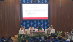 Kebijakan Luar Negeri Indonesia di Antara Bayang-bayang Kekuasaan Eksekutif