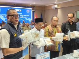 BNNP Jatim Bongkar Peredaran Narkoba Jaringan Malaysia-Madura: Sita 5,4 Kg Sabu, Ringkus Dua Kurir
