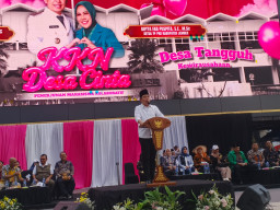 Bupati Fawait Minta Ribuan Mahasiswa KKN Fokus Dukung Desa dan Validasi Data Kemiskinan