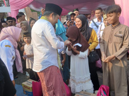 Bupati Jember Pastikan Pembuatan KTP Gratis dan Permudah Pencairan Honor Guru Ngaji