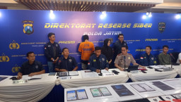 Polda Jatim Bekuk Peretas Ratusan Situs Pendidikan dan Instansi Pemerintah untuk Promo Judol