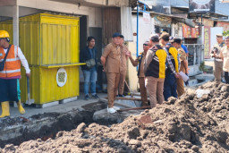 Pemkab Sidoarjo Minta Kontraktor Tak Main-main soal Proyek Gorong-gorong dan Betonisasi di Jalan Raya Bluru Kidul