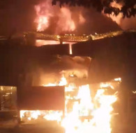 1 Rumah dan 3 Lapak di Dukuh Kupang Surabaya Terbakar