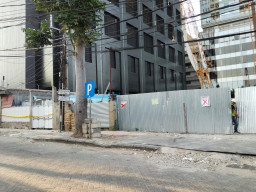 Sempat Disegel, Proyek Gedung PT Wulandaya Cahaya Lestari di Surabaya Kini Kantongi Izin Lengkap