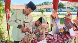 Miniatur Kincir Air Hasilkan Listrik Curi Perhatian di Temu Pendidik Nusantara XIII Probolinggo