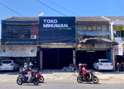 Pembukaan Toko Mihol Spiritshaus di Barata Jaya Surabaya Ditolak Warga