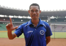 Dua Legenda Timnas Turun Gunung, Yusuf Ekodono dan Anang Ma'ruf Kawal Pembinaan Pemain Muda di Soekarno Cup 2026