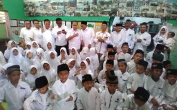 Aksi Sosial Gerindra Sidoarjo di HUT ke-81 RI, Beri Santunan Yatim hingga Revolusi Putih