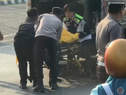 Kecelakaan Beruntun di Depan Polres Mojokerto, Satu Pemotor Tewas